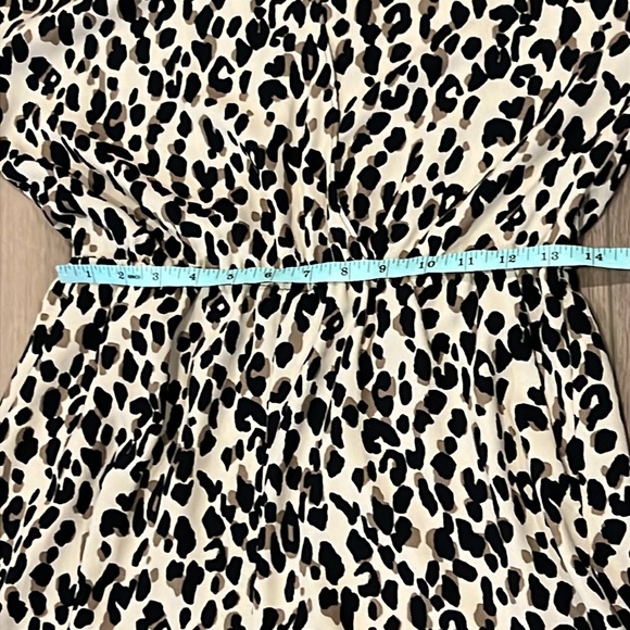 NWOT Halogen Women's Leopard Multi Playsuit Romper Short Sleeves Sz S - Picture 8 of 16